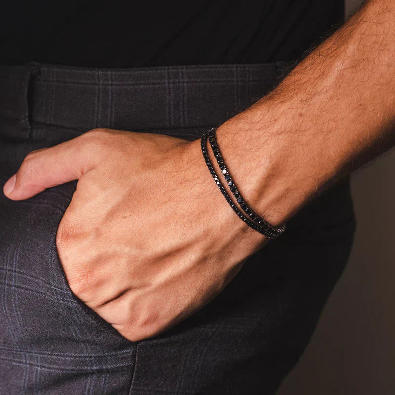 BIAŁEVO CZARNA BRANSOLETKA